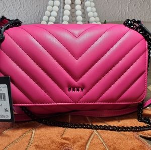 DKNY quilted Veronica LG Shoulder handbag colored lipstick pink